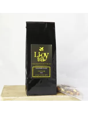 Paquet de thé noir en sachet, thé chai bio avec des épices et texte L’Excellence du Thé Bio, parfum Souvenir d’Asie.